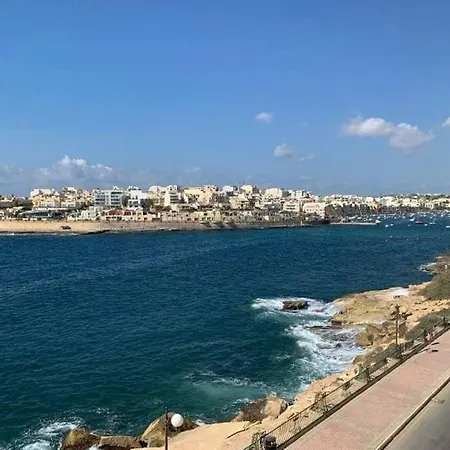 Seafront 2 Bedroom Apartment Marsaskala Extérieur photo