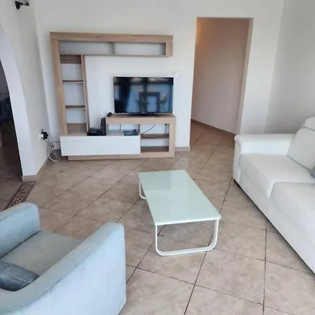 Seafront 2 Bedroom Apartment Marsaskala Extérieur photo