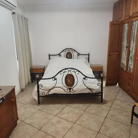 Seafront 2 Bedroom Apartment Marsaskala Extérieur photo