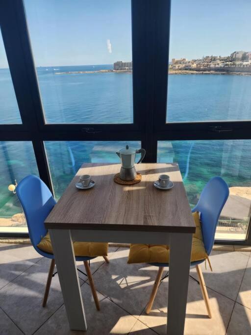 Apartment Seafront 2 Bedroom Marsaskala