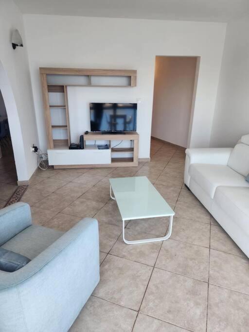 Lägenhet Seafront 2 Bedroom *